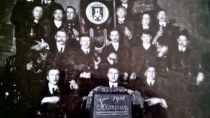 Kampioensfoto uit 1908.