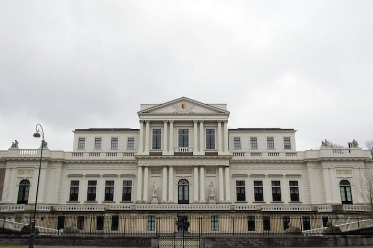 HAARLEM-PROVINCIEHUIS-EXTERIEUR