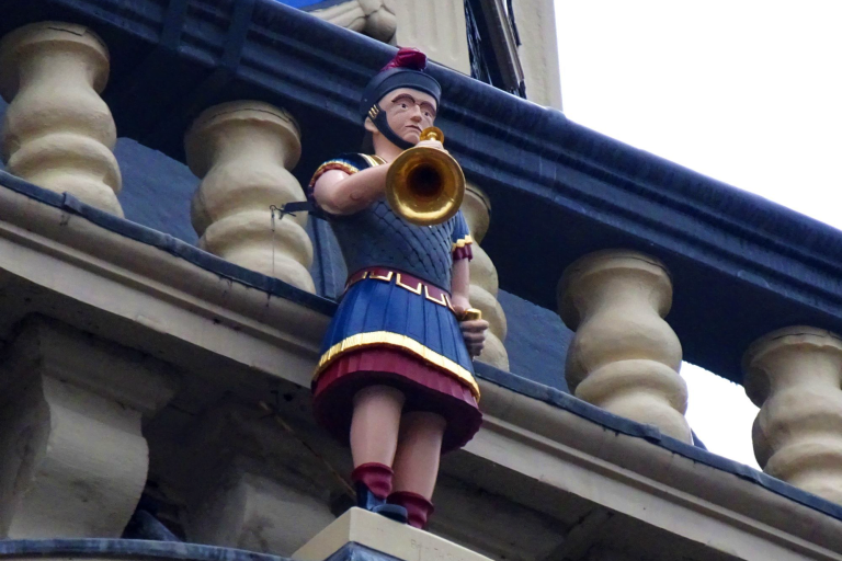 210201_0053-Klaroenblazer