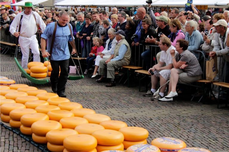 Kaasmarkt-foto-Tony-Stoker