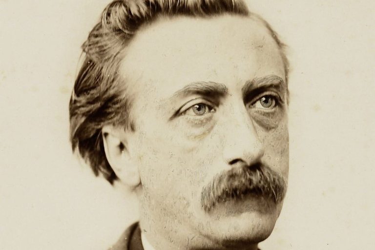 Portret_van_de_schrijver_Multatuli_cropped