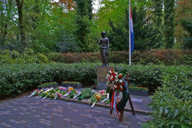 Verzetsmonument-Reinier-Sierag