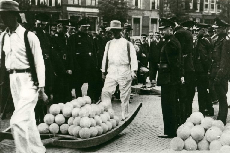 Waagplein-Mussert-1942-06-26