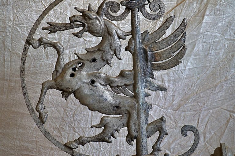 Windwijzer-met-kogelgaten-foto-Henk-Logger