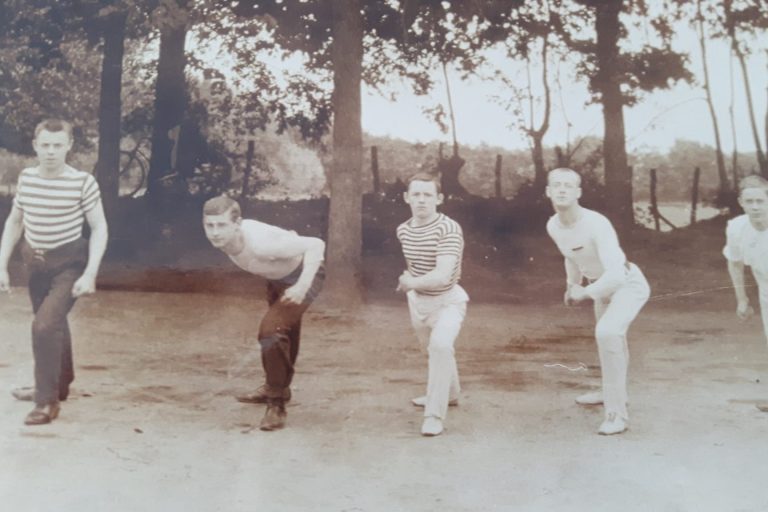 e4a2a4dc-f627-4faf-9189-7bded4335ed1-2